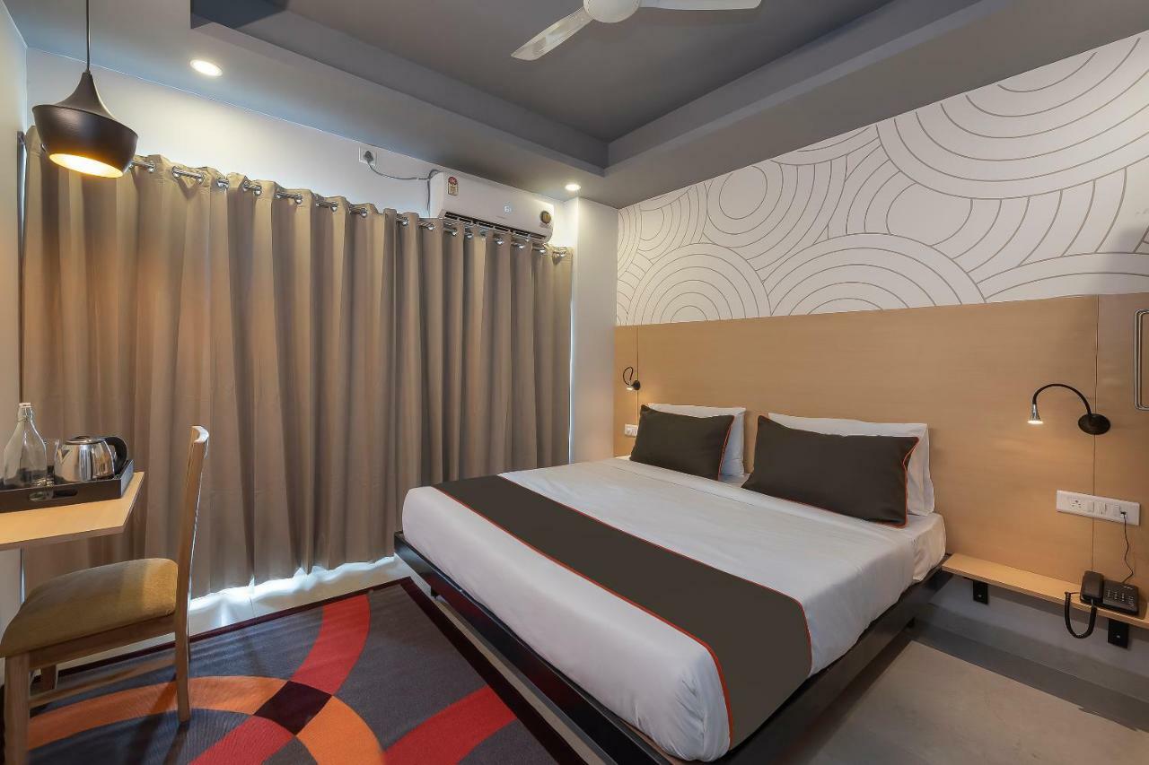 Hotel Collection O 162 Vardhman International Gurgaon Exterior foto