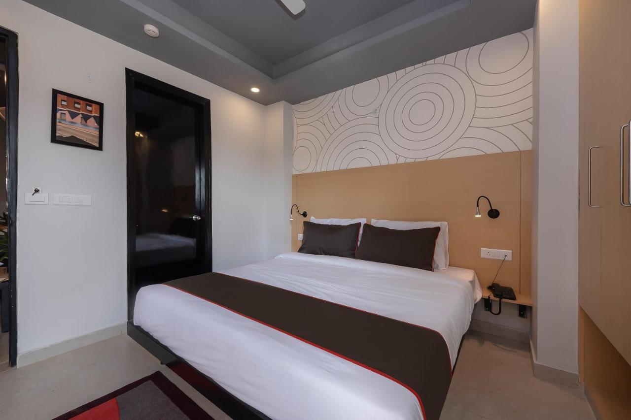 Hotel Collection O 162 Vardhman International Gurgaon Exterior foto